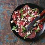 Das perfekte Rezept für die Low-Carb-Vorspeise Rindercarpaccio