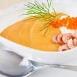 Ein herrlich einfaches Low-Carb-Rezept: Krabbensuppe!