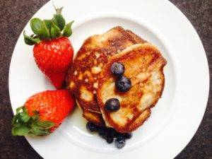 Low-Carb-Pfannkuchen ohne Zucker und Auszugsmehl