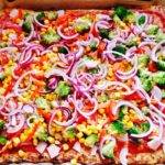 Unser Rezept für eine kohlenhydratarme Pizza - ein Low-Carb-Genuss